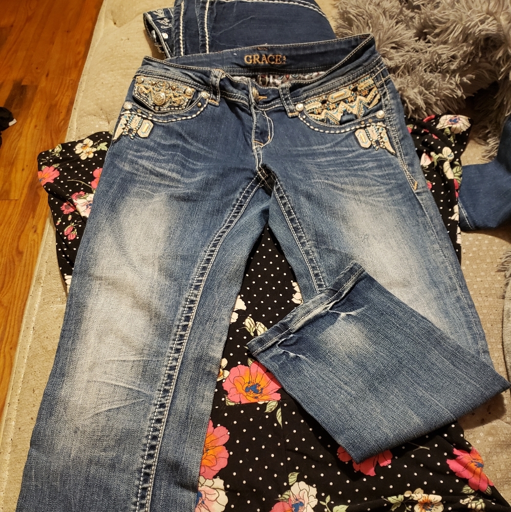 Capris - Picture 3 of 3
